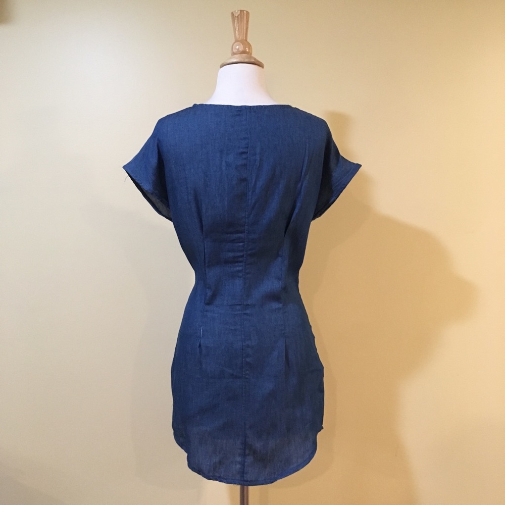 Chambray Tie Front Shirttail Hem Tunic Mini Dress - Picture 7 of 7